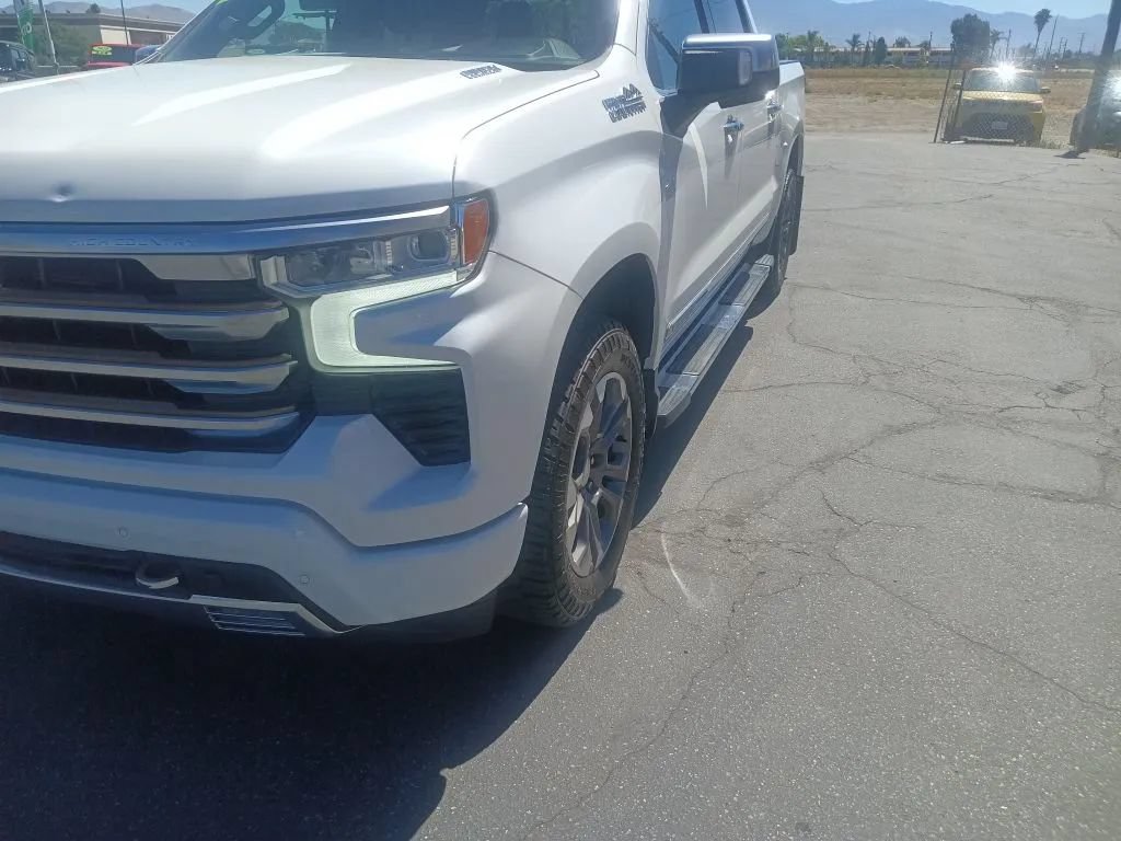 Used 2022 Chevrolet Silverado 1500 High Country AWD/4WD image 4