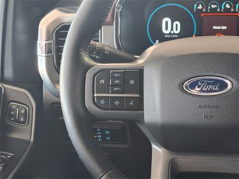 Used 2023 Ford F150 Lariat image 26