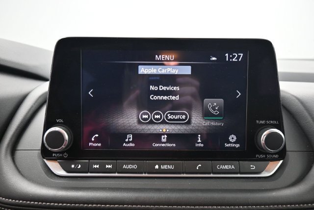 Used 2025 Nissan Rogue SV AWD/4WD image 23