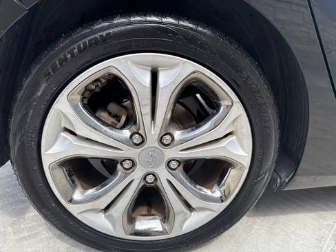 Used 2013 Hyundai Elantra GT w/ Style Pkg FWD image 11