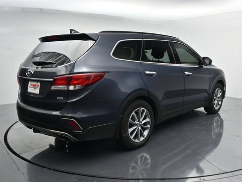 Used 2019 Hyundai Santa Fe XL SE AWD/4WD image 7