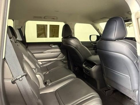 Used 2025 Nissan Armada SV RWD image 45