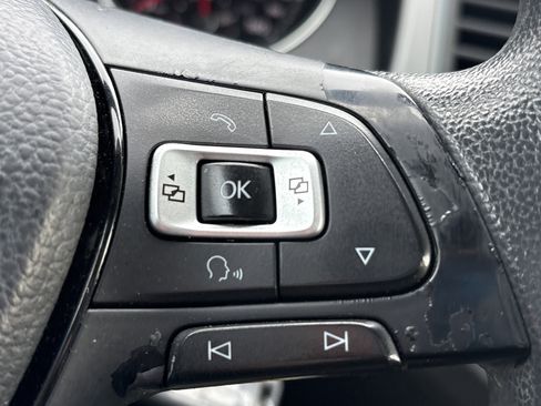 Used 2018 Volkswagen Atlas S image 18