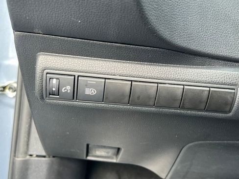 Certified 2023 Toyota Corolla LE FWD image 27