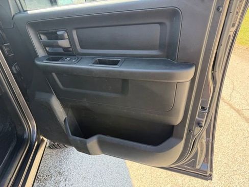 Certified 2024 RAM 2500 Tradesman w/ Chrome Appearance Group image 37