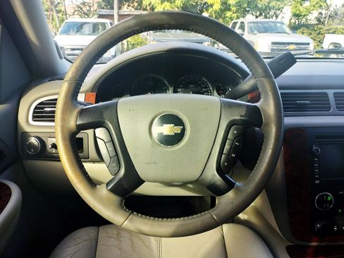 Used 2008 Chevrolet Avalanche LTZ w/ LTZ Preferred Equipment Group image 31