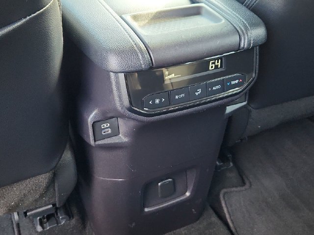Used 2025 Toyota Grand Highlander FWD image 27