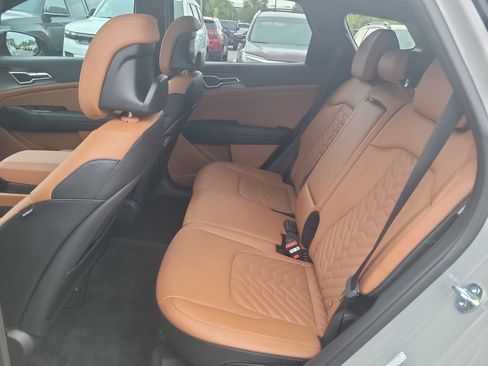 Used 2026 Kia Sportage X-Line w/ X-Line Premium Package AWD/4WD image 13