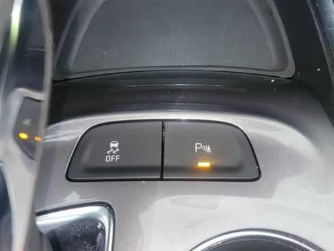Used 2024 Chevrolet Malibu LT FWD image 25