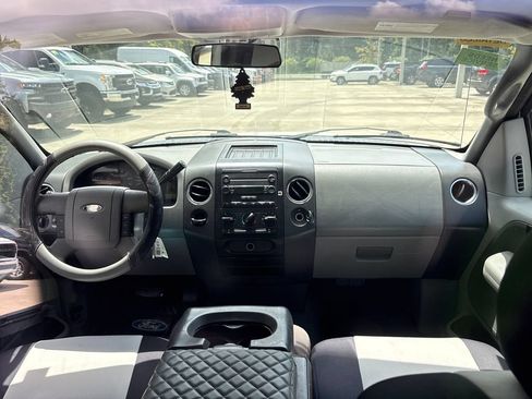 Used 2006 Ford F150 2WD Regular Cab image 8