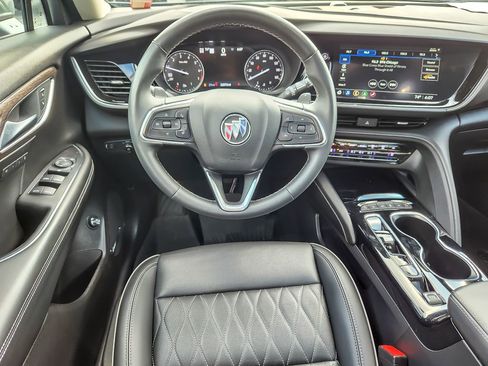 Certified 2023 Buick Envision Avenir image 11