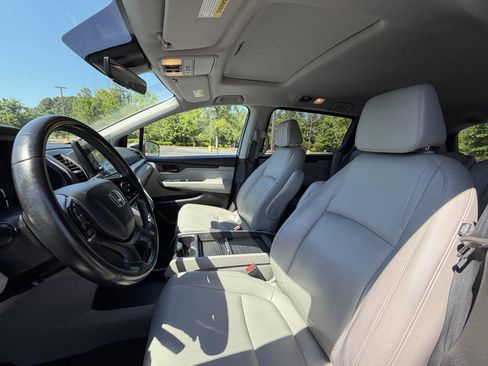 Used 2018 Honda Odyssey EX-L image 24
