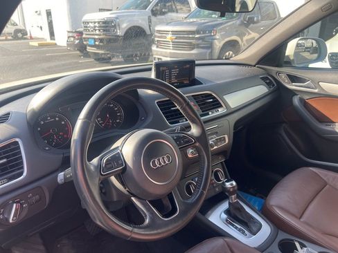 Used 2018 Audi Q3 2.0T Premium image 9