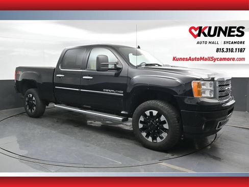 Used 2011 GMC Sierra 2500 Denali w/ Suspension Package, Off-Road AWD/4WD image 1