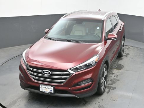 Used 2016 Hyundai Tucson Limited FWD image 30