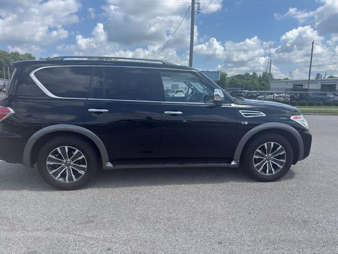Used 2020 Nissan Armada SL w/ Premium Package RWD image 2