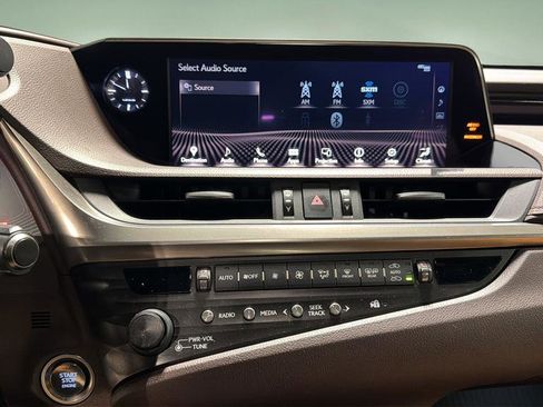 Used 2019 Lexus ES 350 w/ Premium Package image 25