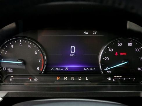 Used 2024 Ford Explorer XLT w/ Equipment Group 202A image 15