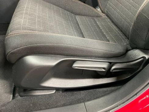 Certified 2024 Honda HR-V Sport image 29