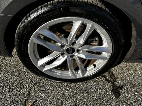 Used 2024 Audi A4 2.0T Premium Plus image 8