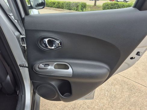 Used 2013 Nissan Juke S AWD/4WD image 16