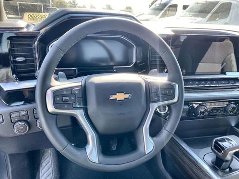 New 2026 Chevrolet Silverado 1500 LT w/ Z71 Off-Road Package AWD/4WD image 19