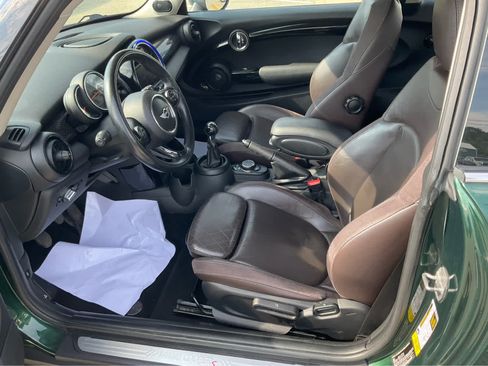 Used 2018 MINI Cooper S FWD image 5