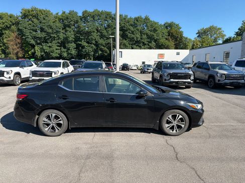 Used 2022 Nissan Sentra SV FWD image 12