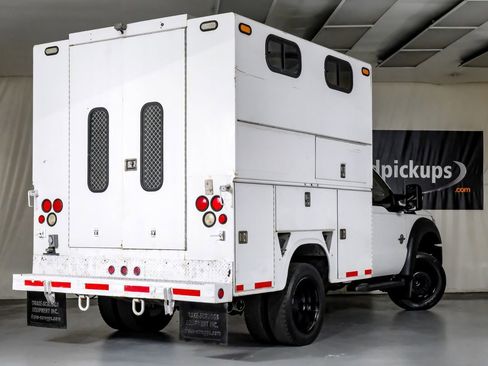 Used 2012 Ford F550 2WD Regular Cab Super Duty w/ Payload Upgrade Pkg image 8