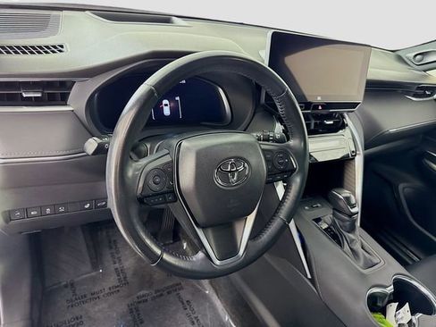 Certified 2024 Toyota Venza Limited AWD/4WD image 10