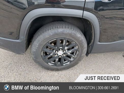 Used 2019 GMC Acadia SLT FWD image 5