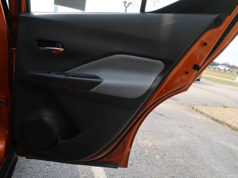 Used 2024 Nissan Kicks SR w/ SR Premium Package image 46