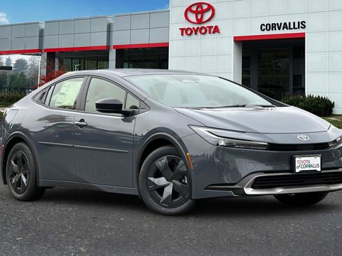 New 2026 Toyota Prius Plug-In Hybrid FWD image 2