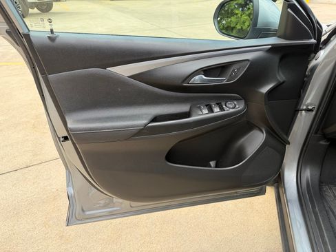 Used 2024 Buick Envista Preferred w/ Convenience I Package FWD image 9