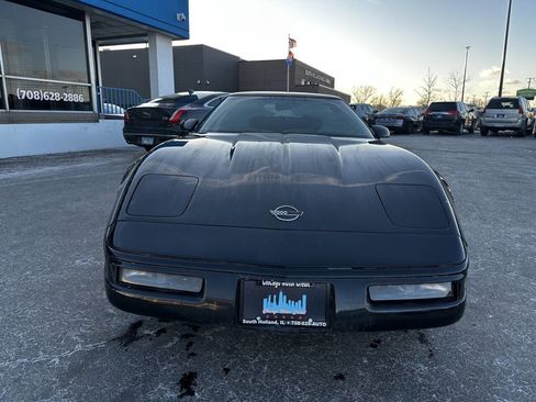 Used 1991 Chevrolet Corvette Coupe image 6