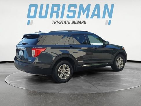 Used 2023 Ford Explorer XLT AWD/4WD image 6
