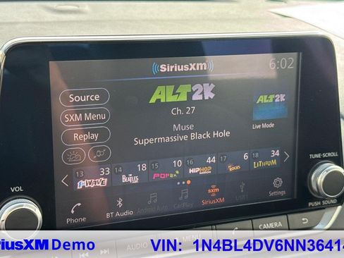 Used 2022 Nissan Altima 2.5 SV FWD image 21