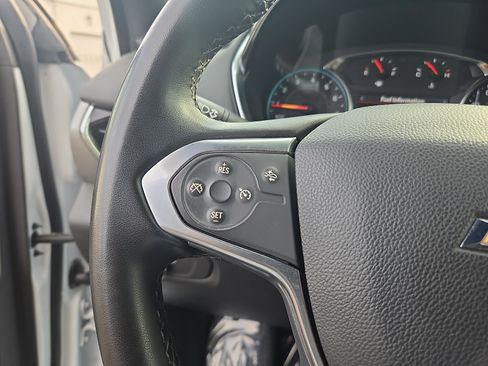 Used 2023 Chevrolet Traverse LT AWD/4WD image 21