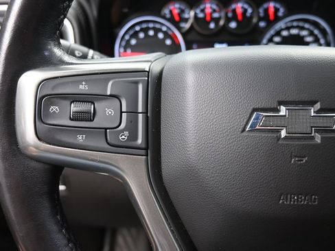 Used 2022 Chevrolet Silverado 1500 LT Trail Boss w/ LT Trail Boss Premium Package AWD/4WD image 18