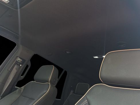 Used 2023 Chevrolet Tahoe Premier AWD/4WD image 8