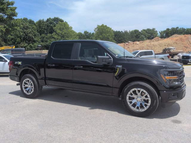 Used 2025 Ford F150 STX w/ Equipment Group 200A RWD image 2