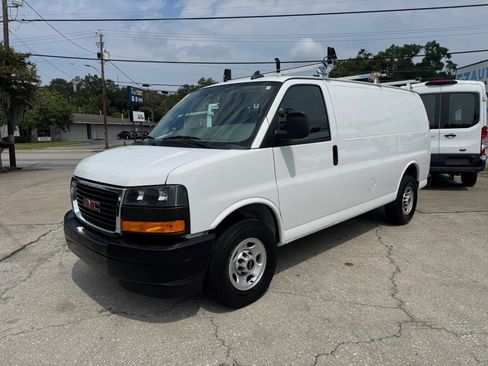 Used 2023 GMC Savana 2500 w/ Driver Convenience Package RWD image 5