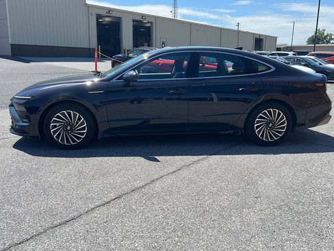 Certified 2025 Hyundai Sonata SEL FWD image 2