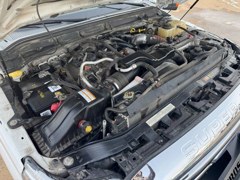 Used 2015 Ford F350 Lariat w/ Lariat Ultimate Package image 25