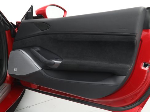 Certified 2023 Ferrari Portofino M RWD image 22