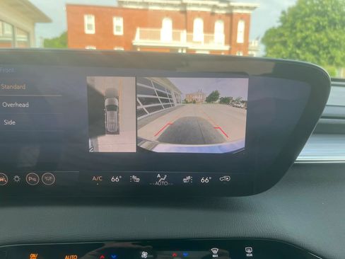 Used 2026 Buick Enclave Preferred FWD image 10