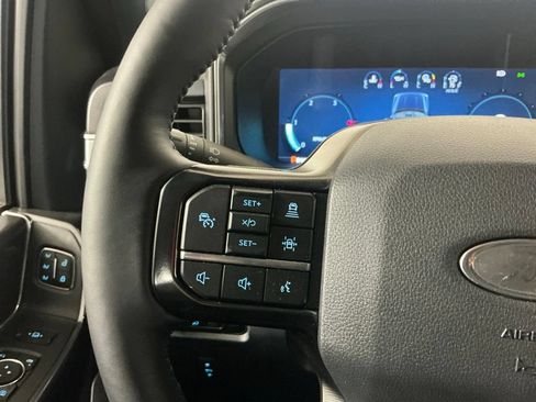 Used 2026 Ford F250 Platinum AWD/4WD image 15