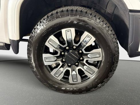 Used 2025 GMC Sierra 2500 Denali w/ Denali Reserve Package image 20