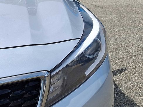 Used 2017 Kia Forte LX image 8
