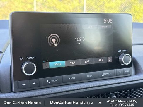 Used 2025 Honda CR-V LX image 9